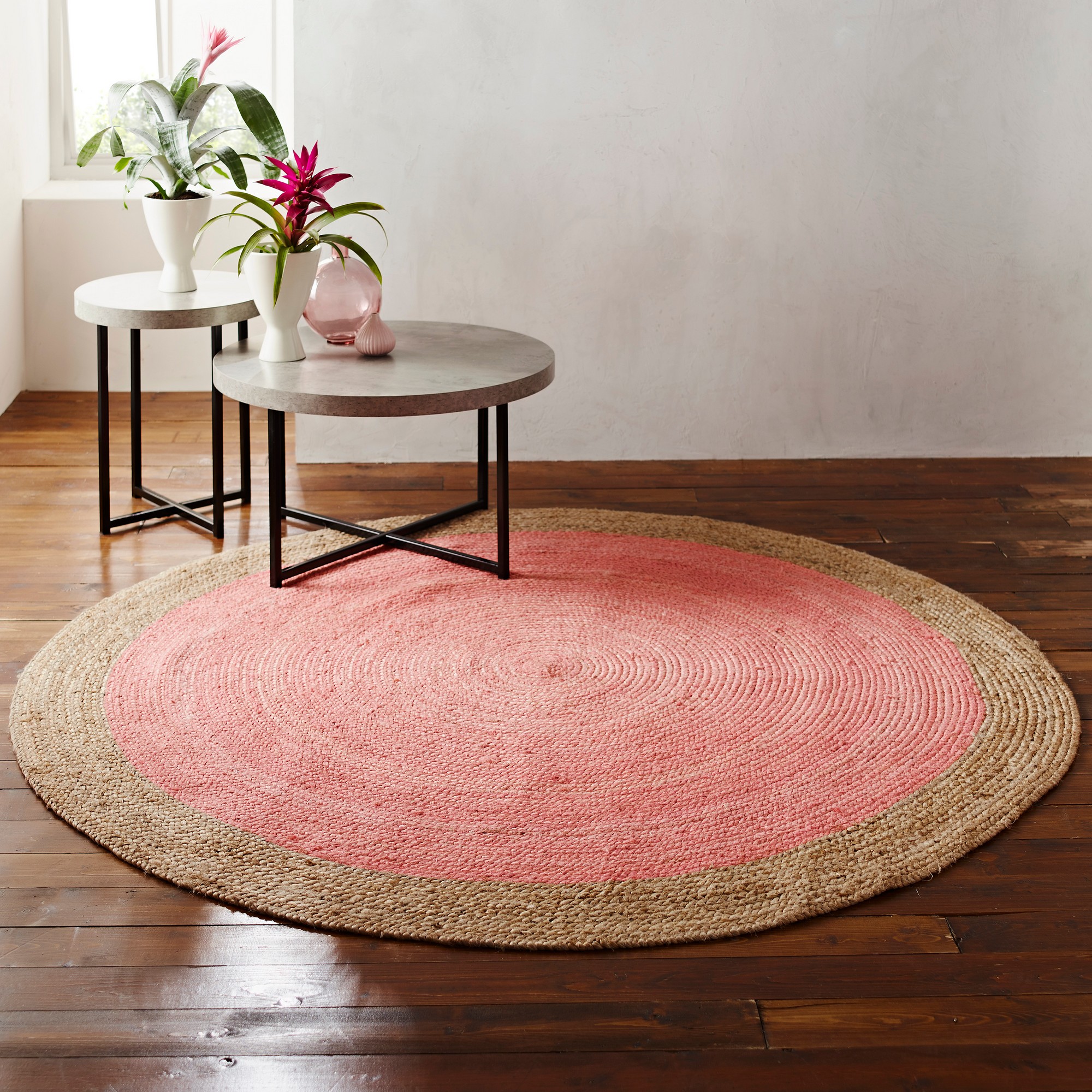 Messina Soft Jute Round Rug In Pale Pink